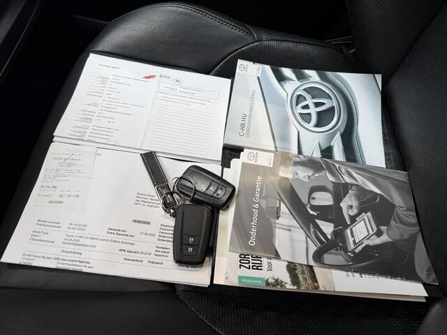 Toyota C-HR 2.0 Hybrid Launch Edition luxe uitvoering!