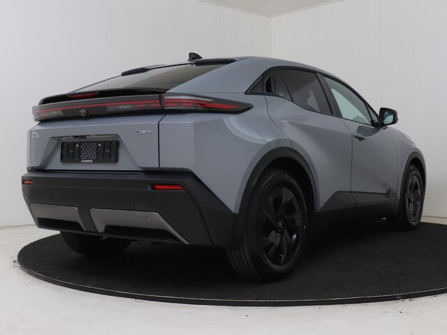 Toyota C-HR First Edition 77 kWh range 607km