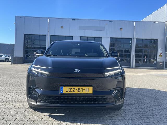 Toyota C-HR First Edition 77 kWh