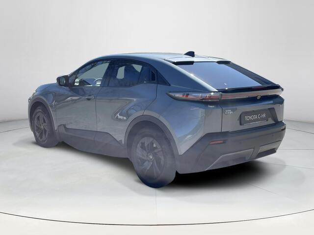 Toyota C-HR First Edition 77 kWh **MINERAL METALLIC/ ELEKTRISCH/ NIEUWE AUTO**