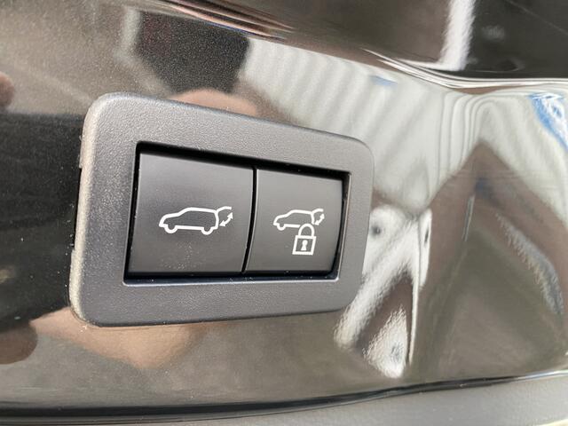 Toyota C-HR 1.8 Hybrid 140 Business Plus