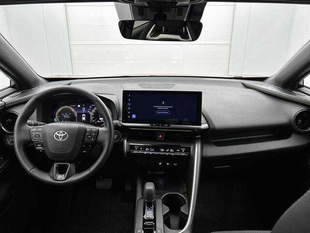 Toyota C-HR 2.0 Plug-in Hybrid 220 Executive Bi-Tone | Winter Pakket | Elektrische Stoel | Blindspot | Onderweg-naar-dealer
