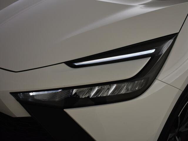 Toyota C-HR 2.0 PHEV 220 Plug In Team D Bi Tone | Blindspot | PDC |