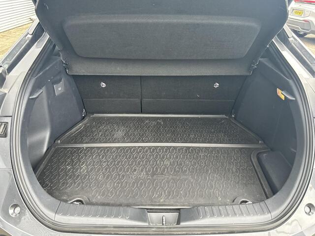 Toyota C-HR 2.0 Plug-in Hybrid 220 Dynamic