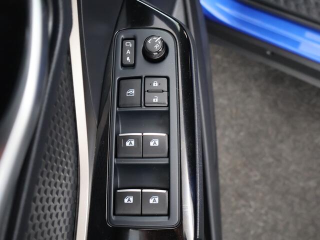 Toyota C-HR 1.8 Hybrid Style Ultimate Premium audio I Stoelverwarming
