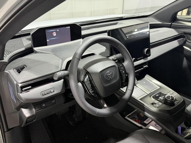 Toyota C-HR First Edition 77 kWh | DIRECT UIT VOORRAAD LEVERBAAR | 2,5% Financial Lease | ¤2.000 INRUILPREMIE