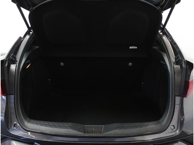 Toyota C-HR 1.8 Hybrid Business CLIMATE | CARPLAY | ADAPCRUISE | DAB | LED | LMV17 | CAMERA | ABS/ASR