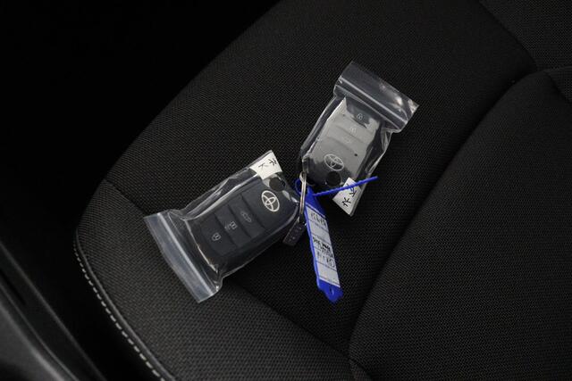 Toyota C-HR 77 kWh stand.laadverm.Electric First Edition | Apple Carplay/Android Auto |