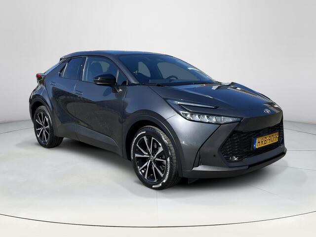 Toyota C-HR 2.0 Plug-in Hybrid 220 Dynamic | Stoel- + stuurverwarming | Carplay | Dode hoek waarschuwing | Keyless entry |