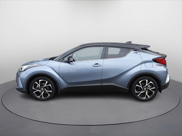 Toyota C-HR 2.0 Hybrid Bi-Tone **DODEHOEK DETECTIE/ STOELVERWARMING/ LEDER BEKLEDING**
