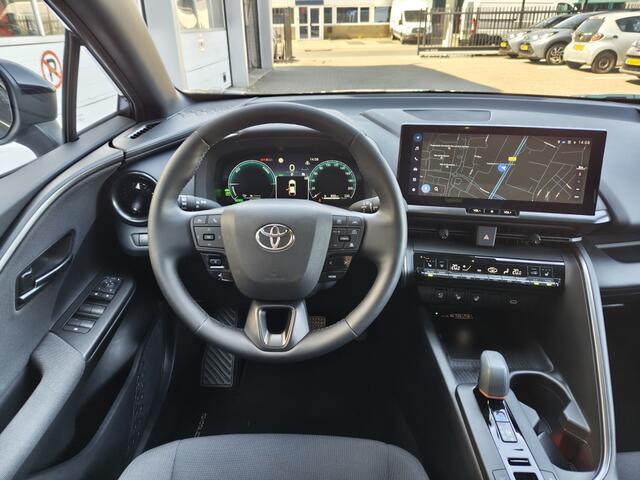 Toyota C-HR 2.0 PHEV 220 First Edition | Navi | Sensoren v/a | Dodehoek |