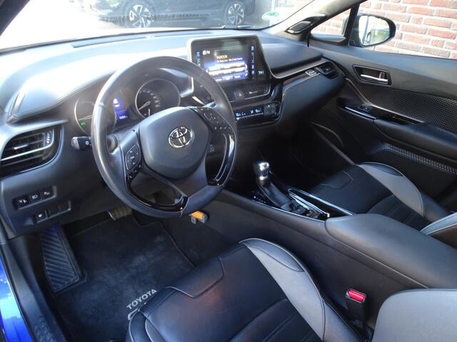Toyota C-HR 1.8 Hybrid First Edition TREKHAAK