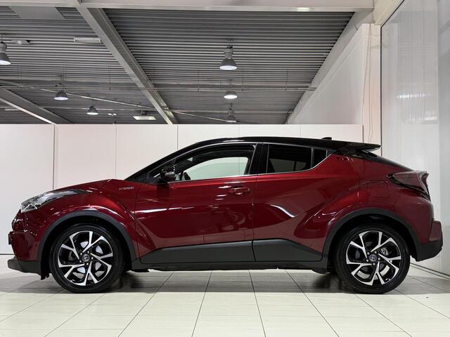 Toyota C-HR 1.8 Hybrid Dynamic Sport | Afn. Trekhaak | Leren Bekleding | Stoel/Stuur Verwarming | Parkeersensoren V+A |