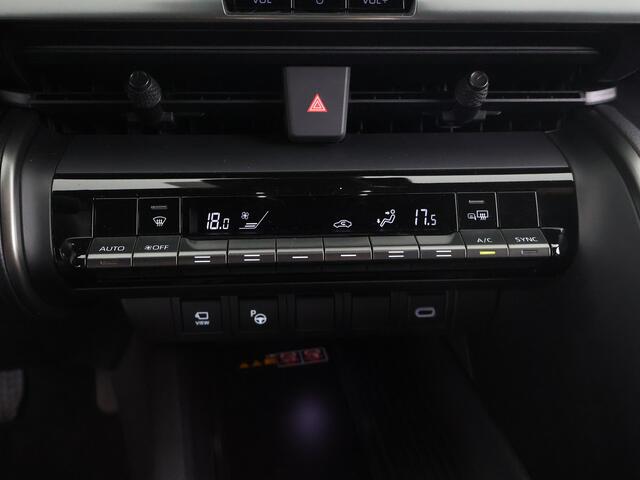 Toyota C-HR 1.8 Hybrid 140 First Edition I NL auto I Elektrische achterklep I 360 camera I Park-assist