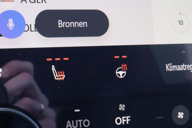 Toyota C-HR CHR+ First Edition 77 kWh | Blindspot | Stuur/Stoel Verwarming