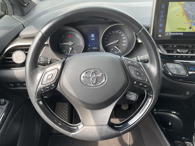 Toyota C-HR 1.8 Hybrid Dynamic 18''/Keyless/Camera/Adaptieve cruise/Dodehoek/Climate/DAB/Stoelverwarming/Navigatie