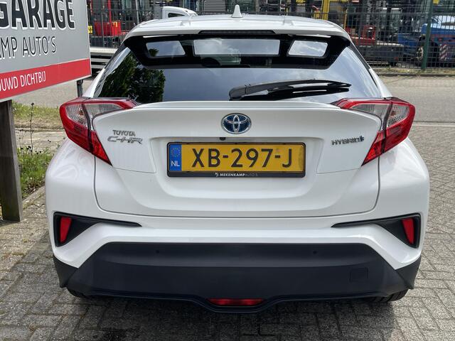 Toyota C-HR 1.8 Hybrid Dynamic 18''/Keyless/Camera/Adaptieve cruise/Dodehoek/Climate/DAB/Stoelverwarming/Navigatie
