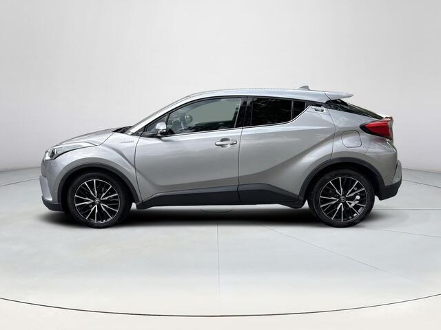 Toyota C-HR 1.8 Hybrid Executive **TREKHAAK/ NAVIGATIE/ DODEHOEK DETECTIE**