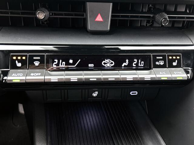 Toyota C-HR 2.0 Plug-in Hybrid 220 Dynamic | NL dealeronderhouden | Onderwerg-naar-dealer