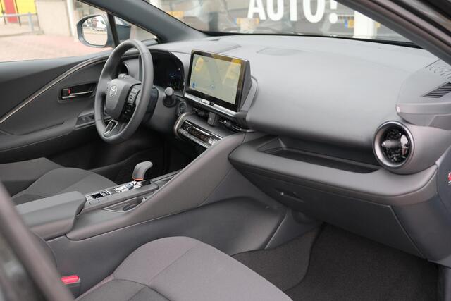 Toyota C-HR 2.0 Plug-in Hybrid 220pk Dynamic | Navi | App Connect | Climate | Adaptive Cruise | Camera | Keyless | Dodehoek | Winter Pakket