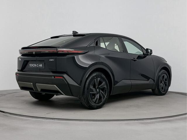 Toyota C-HR Dynamic Limited Edition 57.7 kWh 30-04 TB