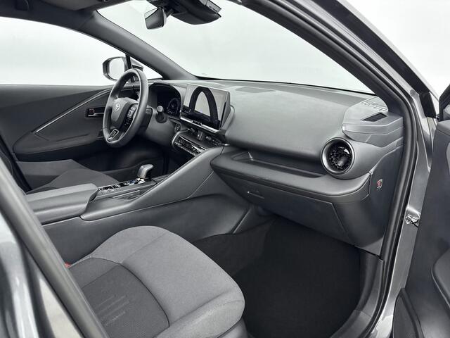 Toyota C-HR 1.8 Hybrid 140 First Edition | Stoel-stuurverwarming | Parkeercamera | Adaptive cruise |