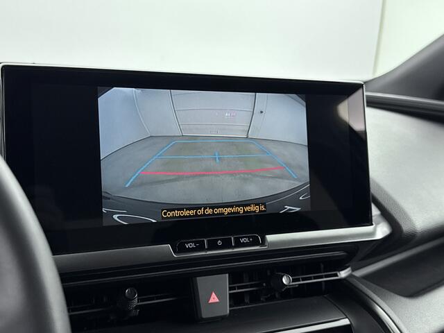 Toyota C-HR 1.8 Hybrid 140 First Edition | Stoel-stuurverwarming | Parkeercamera | Adaptive cruise |