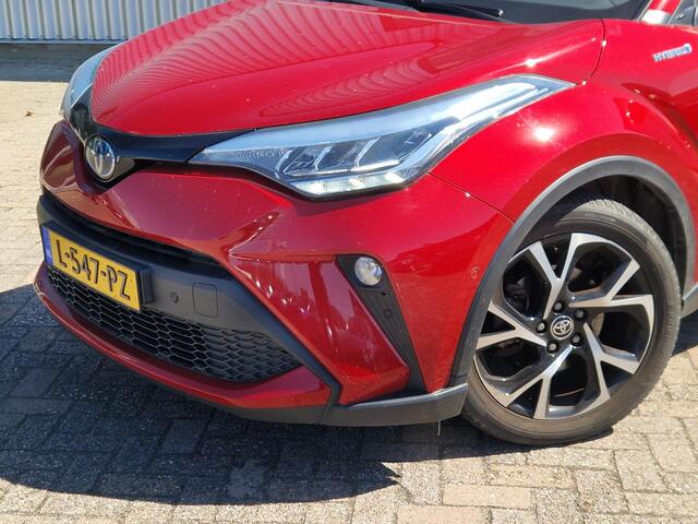 Toyota C-HR 1.8 Hybrid Dynamic Trekhaak Stoel en stuur verwarming slechts 50000 km!
