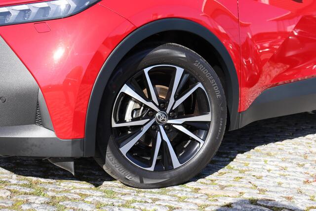 Toyota C-HR 1.8 Hybrid 140 First Edition, Limited Bi-Tone Stoel- Stuurverwarming