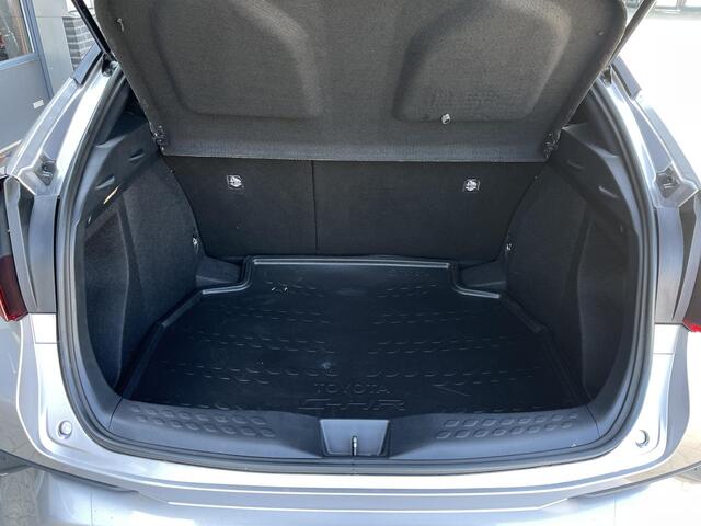 Toyota C-HR 1.8 Hybrid Business