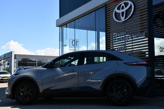 Toyota C-HR Dynamic Limited Edition 57.7 kWh 167pk | Nieuw | Snel leverbaar | Warmtepomp |