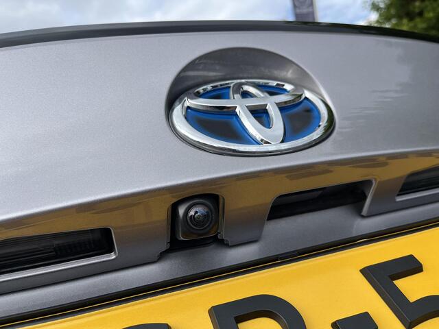 Toyota C-HR 2.0 Hybrid Dynamic | Trekhaak | Navigatie | Apple CarPlay/Android auto