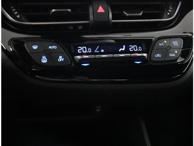 Toyota C-HR 1.8 Hybrid Dynamic | Parkeersensoren | Navigatie | Adaptieve Cruise Control |