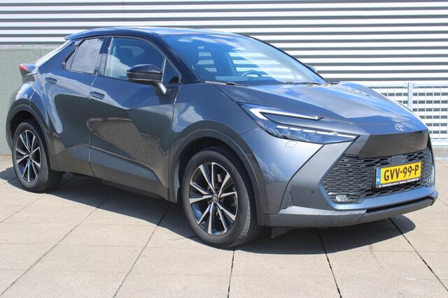 Toyota C-HR 2.0 Plug-in Hybrid 220 Dynamic