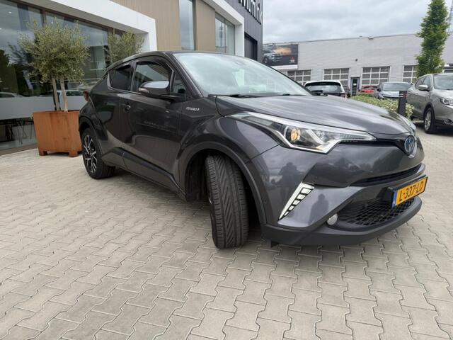 Toyota C-HR 1.8 Hybrid Style | PDC v/a | Stuur/Stoelverwarm. | Camera |