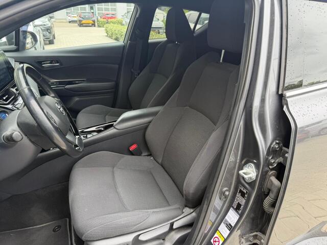 Toyota C-HR 1.8 Hybrid Style | PDC v/a | Stuur/Stoelverwarm. | Camera |