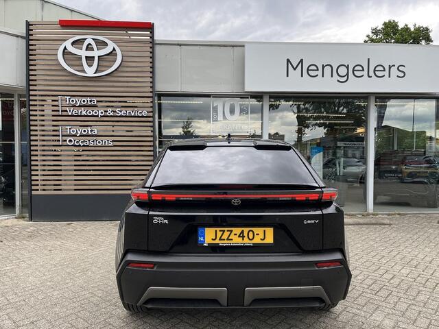 Toyota C-HR First Edition 77 kWh