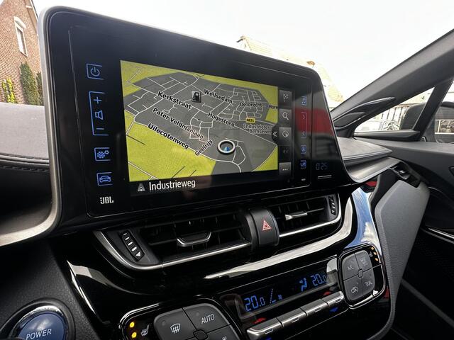 Toyota C-HR 1.8 Hybrid Bi-Tone