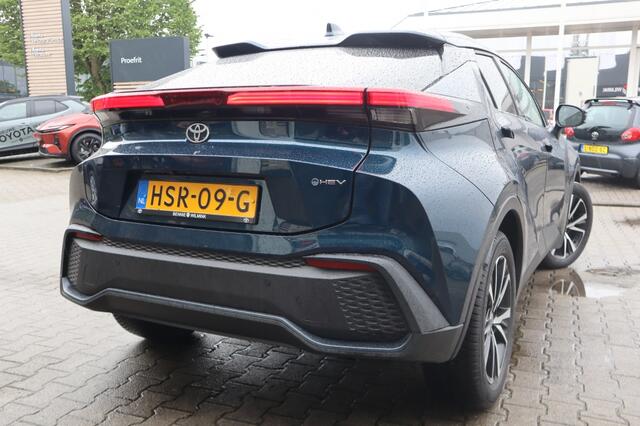 Toyota C-HR 1.8 Hybrid 140 Dynamic Blindspot | Carplay | PDC | AllSeasons