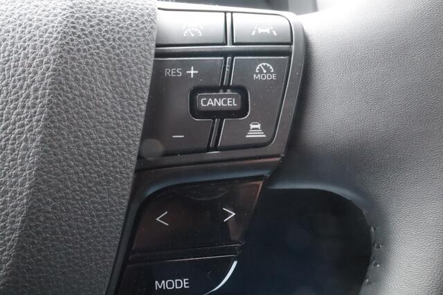 Toyota C-HR 1.8 Hybrid 140 Dynamic Blindspot | Carplay | PDC | AllSeasons