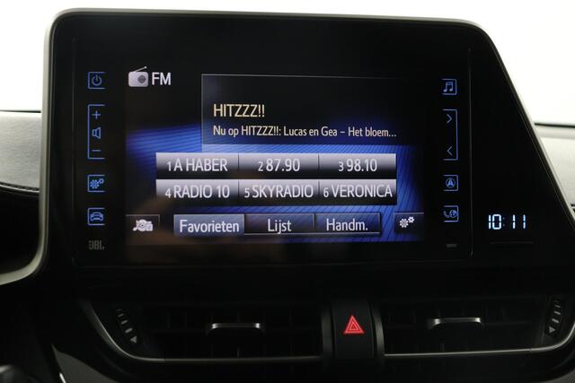 Toyota C-HR 1.8 Hybrid Style | Camera | Stoel / Stuurverwarming | Lederen bekleding | Navigatie |