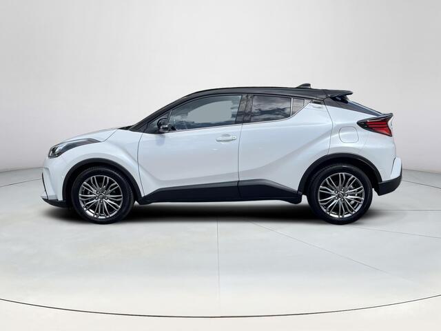 Toyota C-HR 2.0 Hybrid Executive | Navigatie | Apple CarPlay/Android auto | Achteruitrijcamera | Parkeersensoren