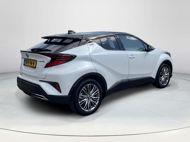 Toyota C-HR 2.0 Hybrid Executive | Navigatie | Apple CarPlay/Android auto | Achteruitrijcamera | Parkeersensoren