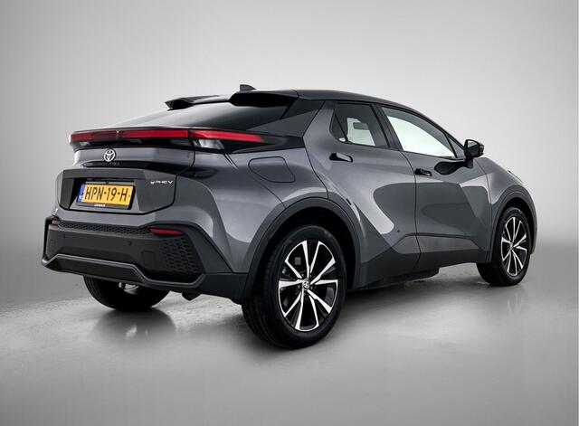 Toyota C-HR Plug-in Hybrid 220 Dynamic | Navigatie | Parkeersensoren |