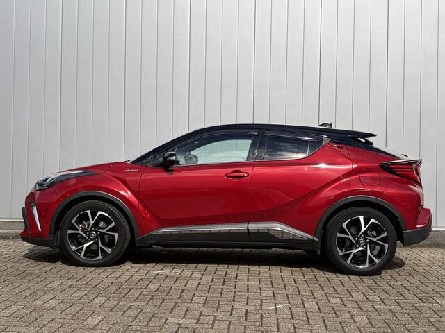 Toyota C-HR 2.0 Hybrid First Edition 184PK Trekhaak NL Auto Dealer Onderhouden JBL PDC BSM Bi-Tone