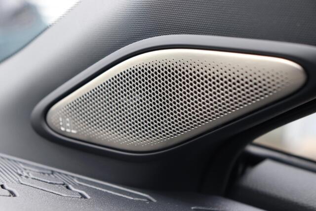 Toyota C-HR 2.0 Plug-in Hybrid 220 Executive, Bitone lak ,JBL Audio, Stuurverwarming