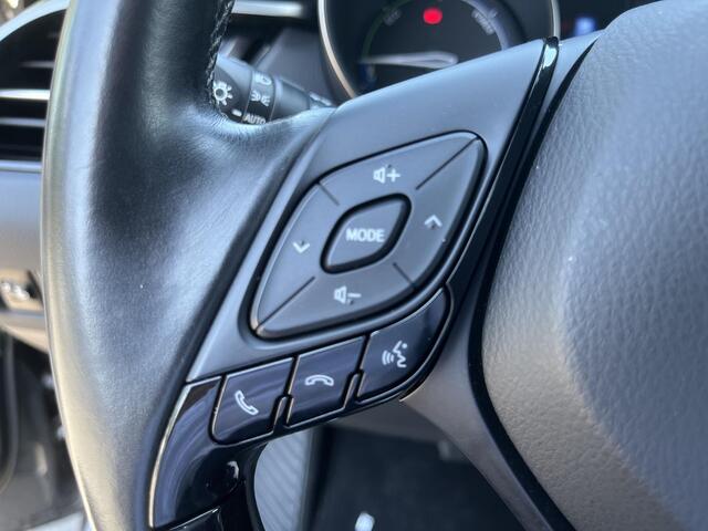 Toyota C-HR 1.8 Hybrid Active | Navigatie | Trekhaak | Achteruitrijcamera