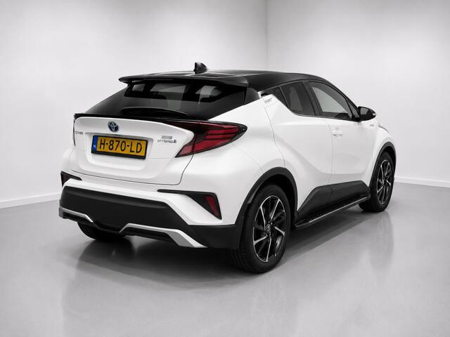 Toyota C-HR 2.0 Hybrid SPORT |Side skirts|Sportstoelen|Parelmoer Two-Tone| Keyless|Navi|Camera|CarPlay|JBL-Sound|Dode hoek
