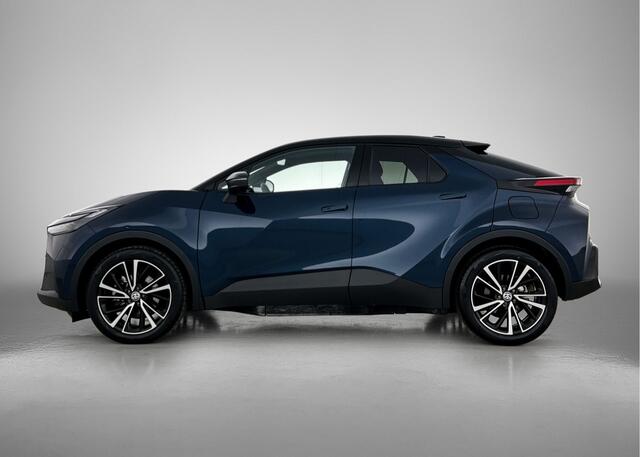 Toyota C-HR 2.0 Plug-in Hybrid 220 Executive | Navigatie | BLS | JBL | PDC | Stuur-Stoelverwarming |