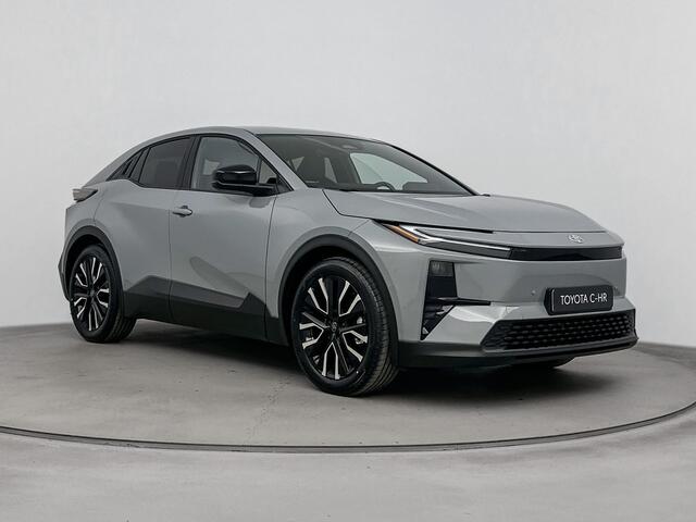 Toyota C-HR First Edition 77 kWh | Apple Carplay & Android Auto | Parkeercamera | * | Direct leveren |